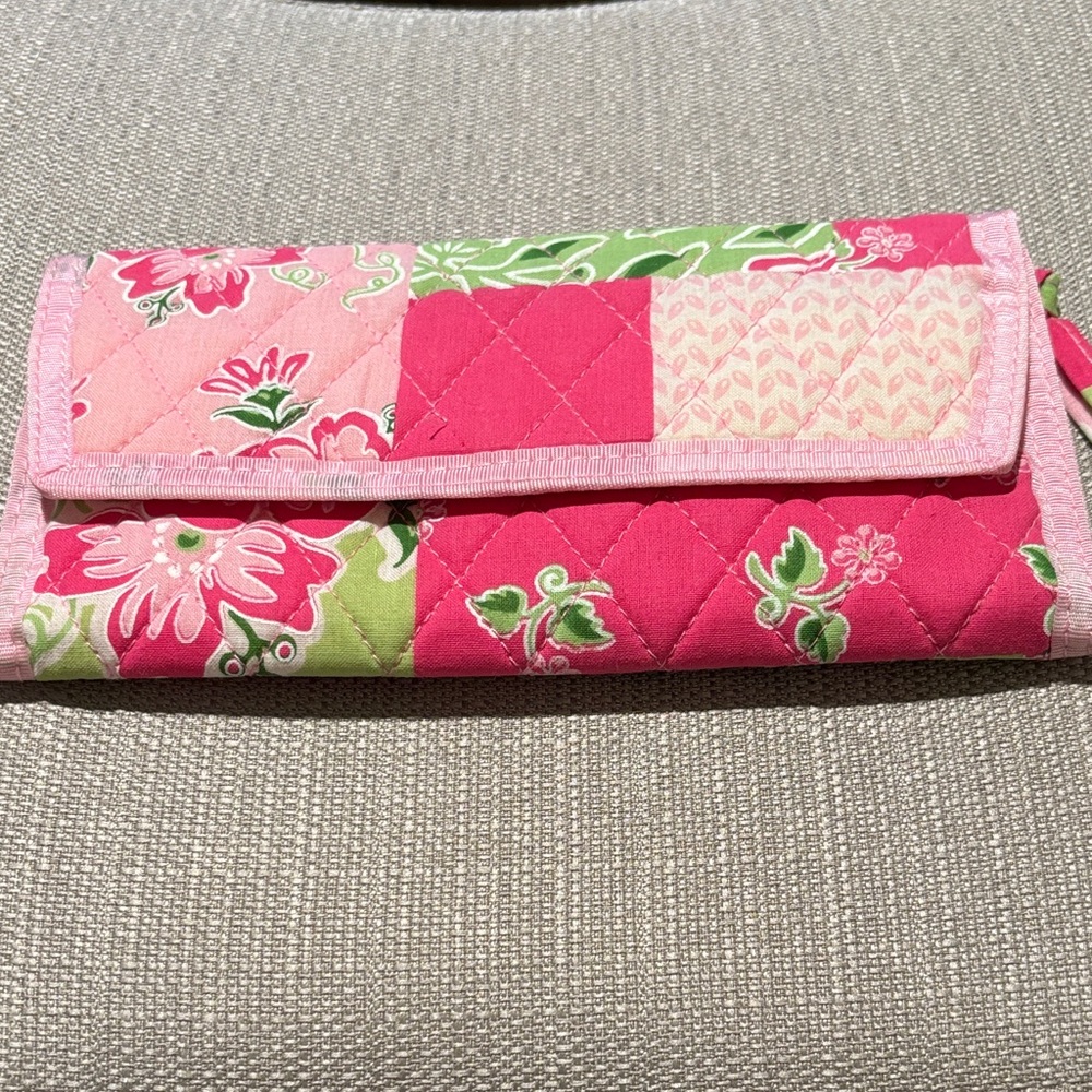 Quilted Floral Print Wallet